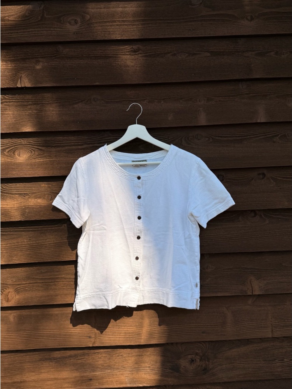 Royal Robbins White Button-Front Short Sleeve Top